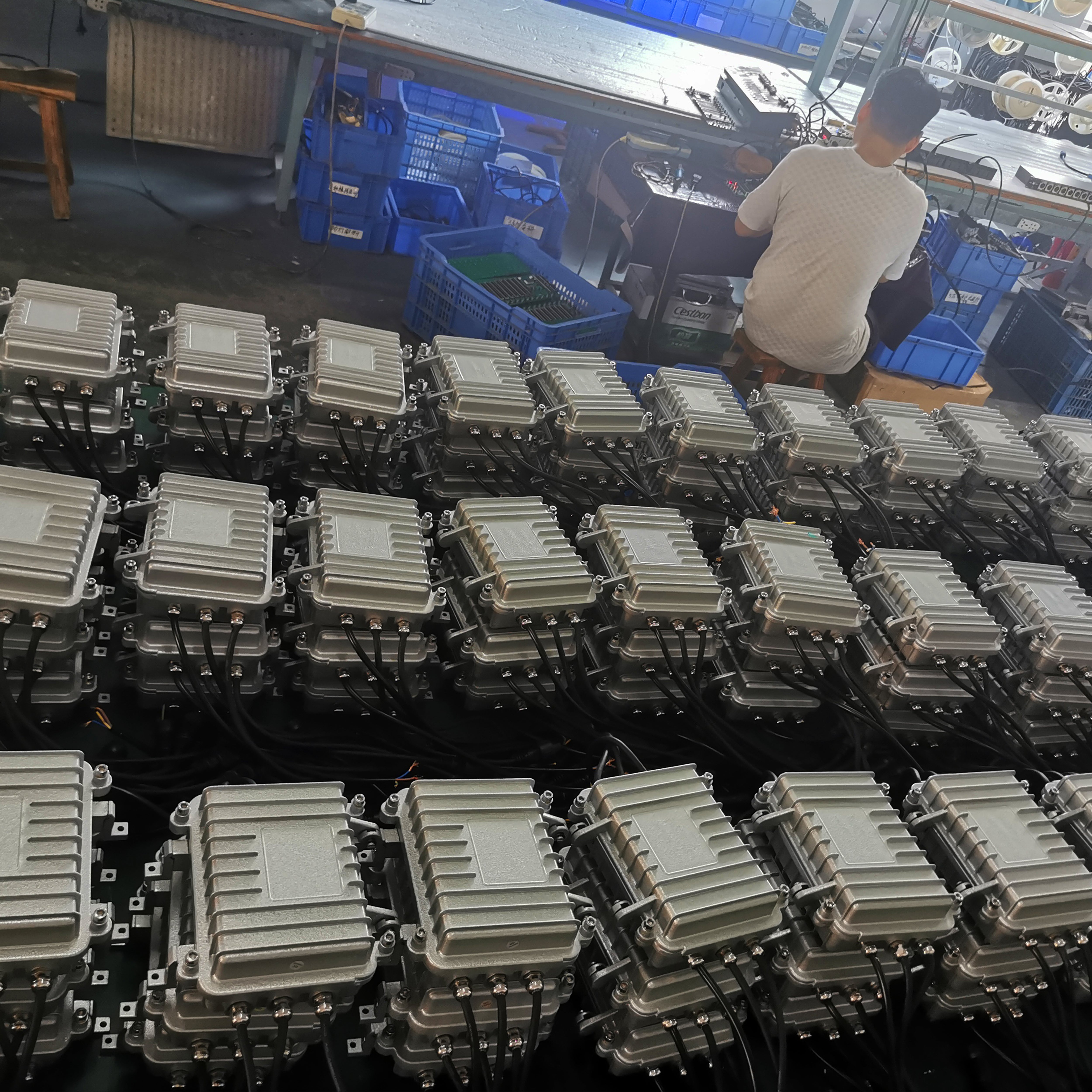 CA8402C(4 Ways Waterproof DMX Splitter,DMX512 and the transmission signal of RS-485)
