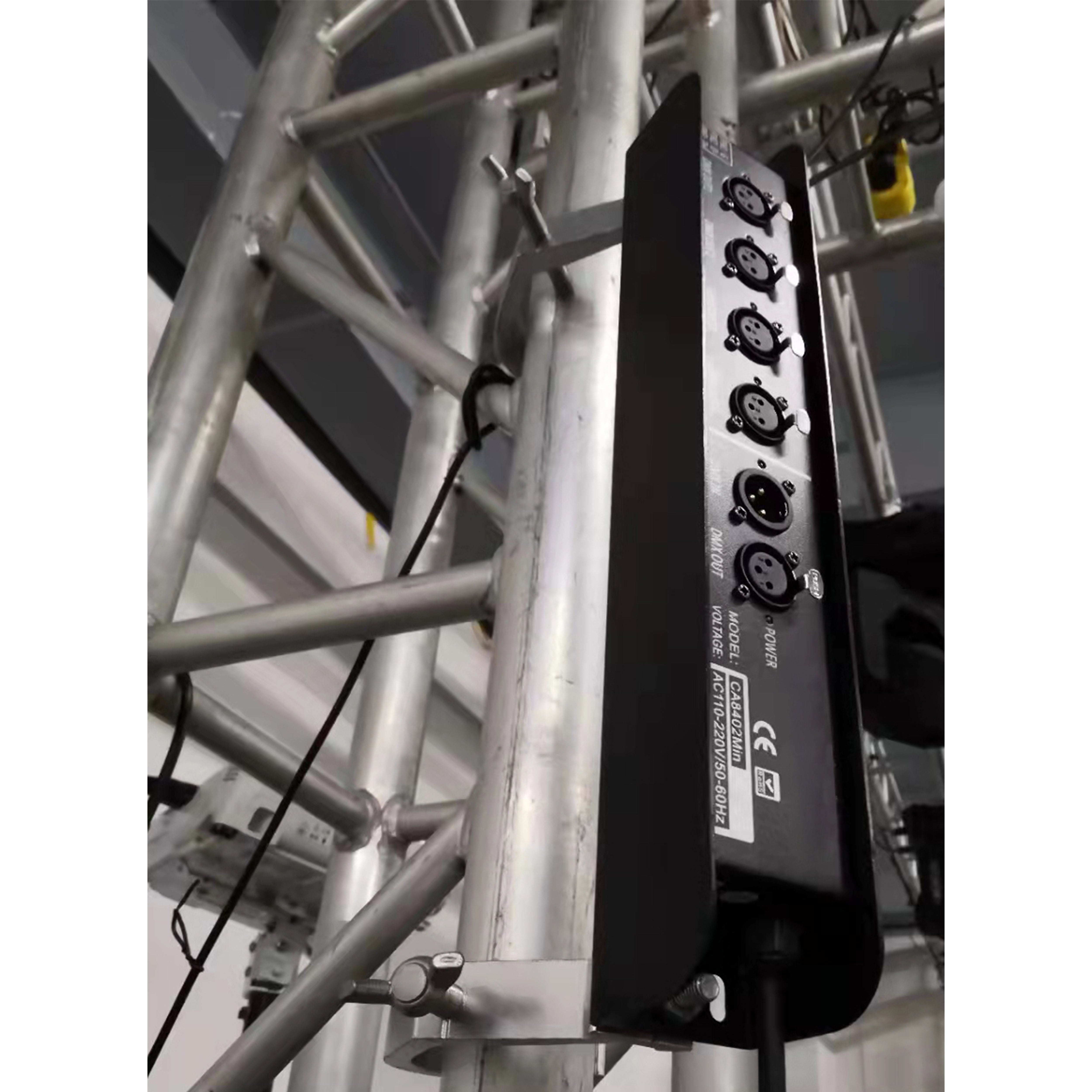 CA8402Mini（Installation of light hook and DMX mini distributor with 4 channels，RS-485）
